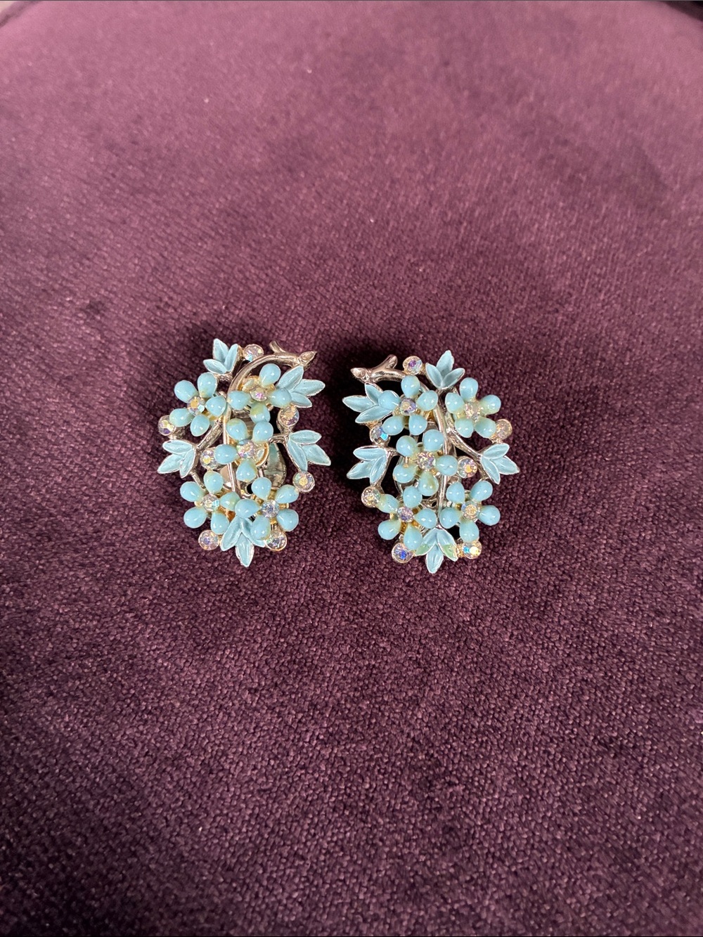 Vintage Pakula Turquoise Blue Floral Cluster Clip-On Earrings